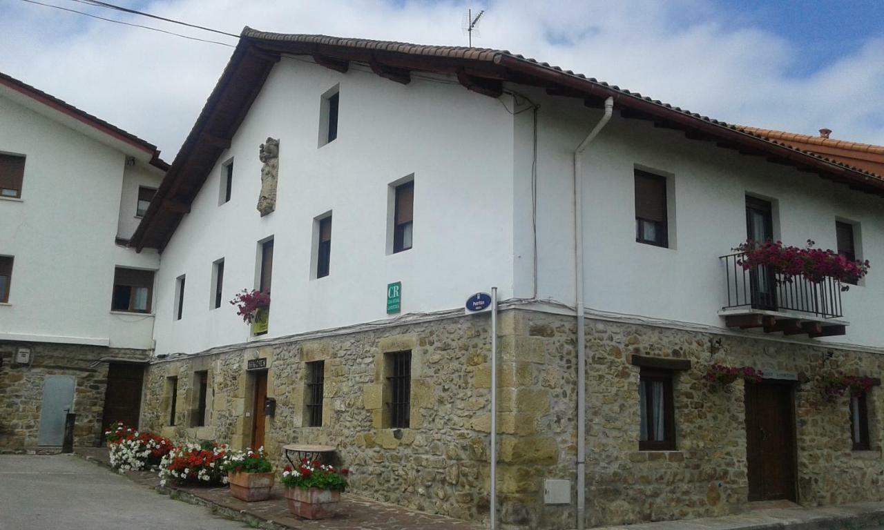 Casa Rural Irigoien San Sebastian Buitenkant foto